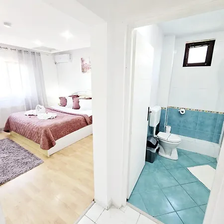 Rose 4* Timisoara