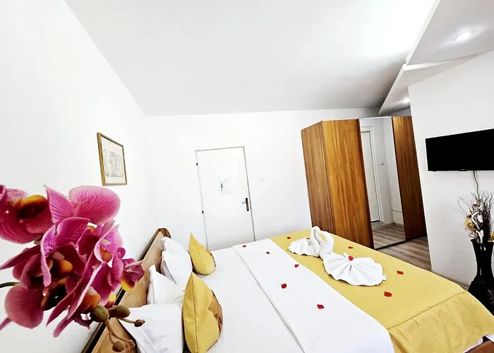 Pensiunea Red Rose 4*